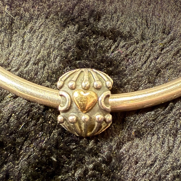 Pandora Sterling Silver and Gold Hatched Heart Charm - Picture 1 of 2